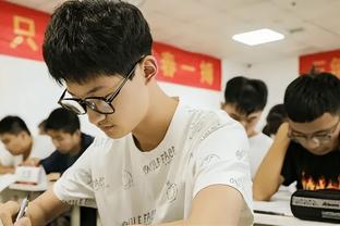 米尔纳谈克洛普：他是领导者，能做决断同时也善于听取他人意见